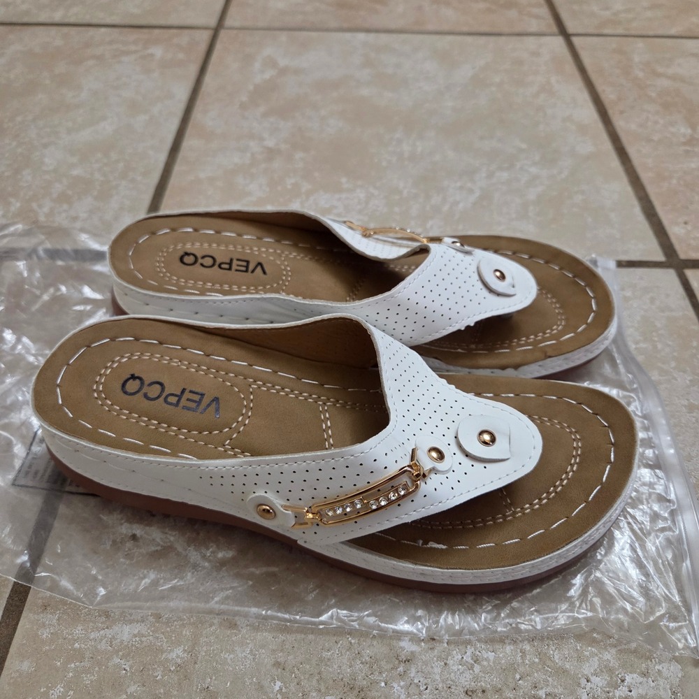 VEPCO Womens White Wedge Thong Sandals Rhinestone Gold Hardware Size 37 NEW